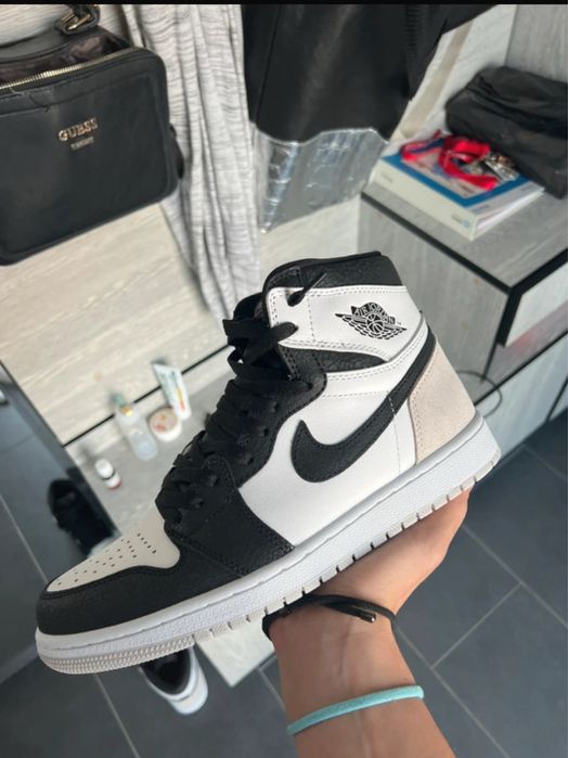 Jordan 1 white and black