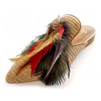 Уникално красиви обувки с естествена перла от паун