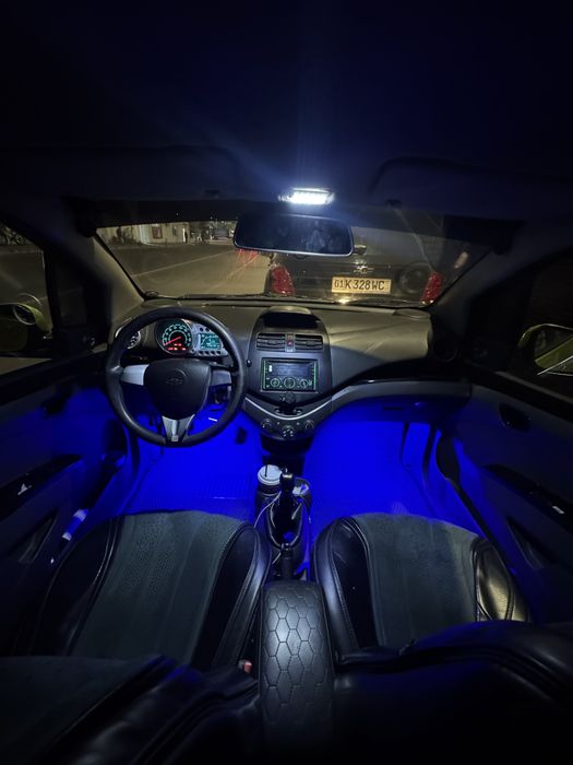 Срочно продам Spark 2 позиция 2010 года