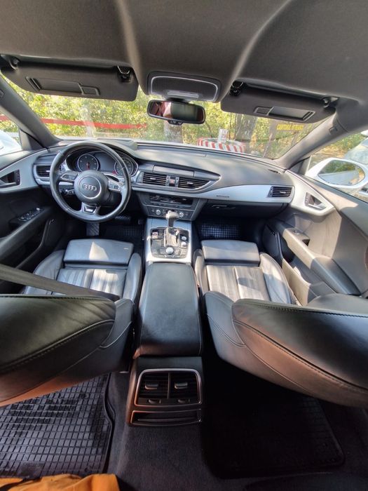 Audi A7  quattro S-Tronic