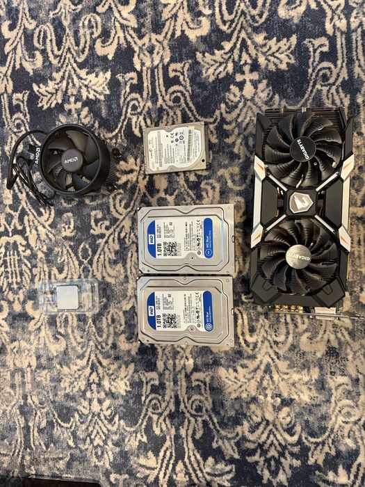 Componente PC - Ryzen 7 1700 CPU