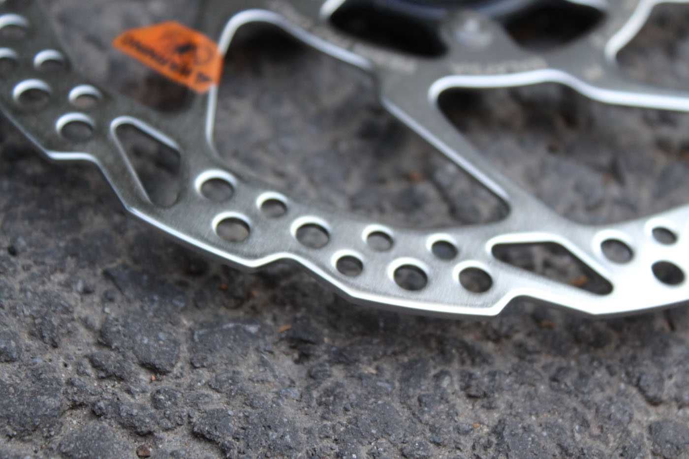 Shimano SM-RT54-M Centerlock - 180mm cu lock ring inclus disc rotor
