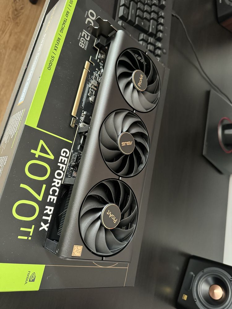 Placa video Asus Pro Art Nvidia Geforce RTX 4070ti