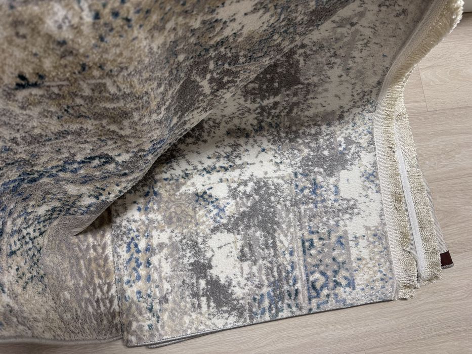 Продам новый ковер