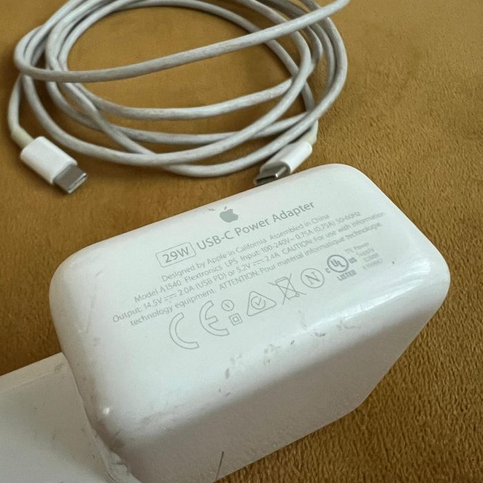 Incarcator Laptop Apple 29W + cablu USB-C to USB-C