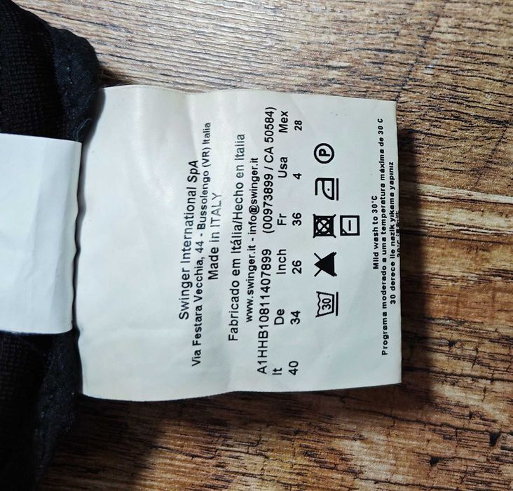 Versace Jeans дамски панталон размер DE 34 / UK 8 / IT 40 / XS