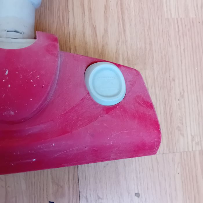 Прахосмукачка малка