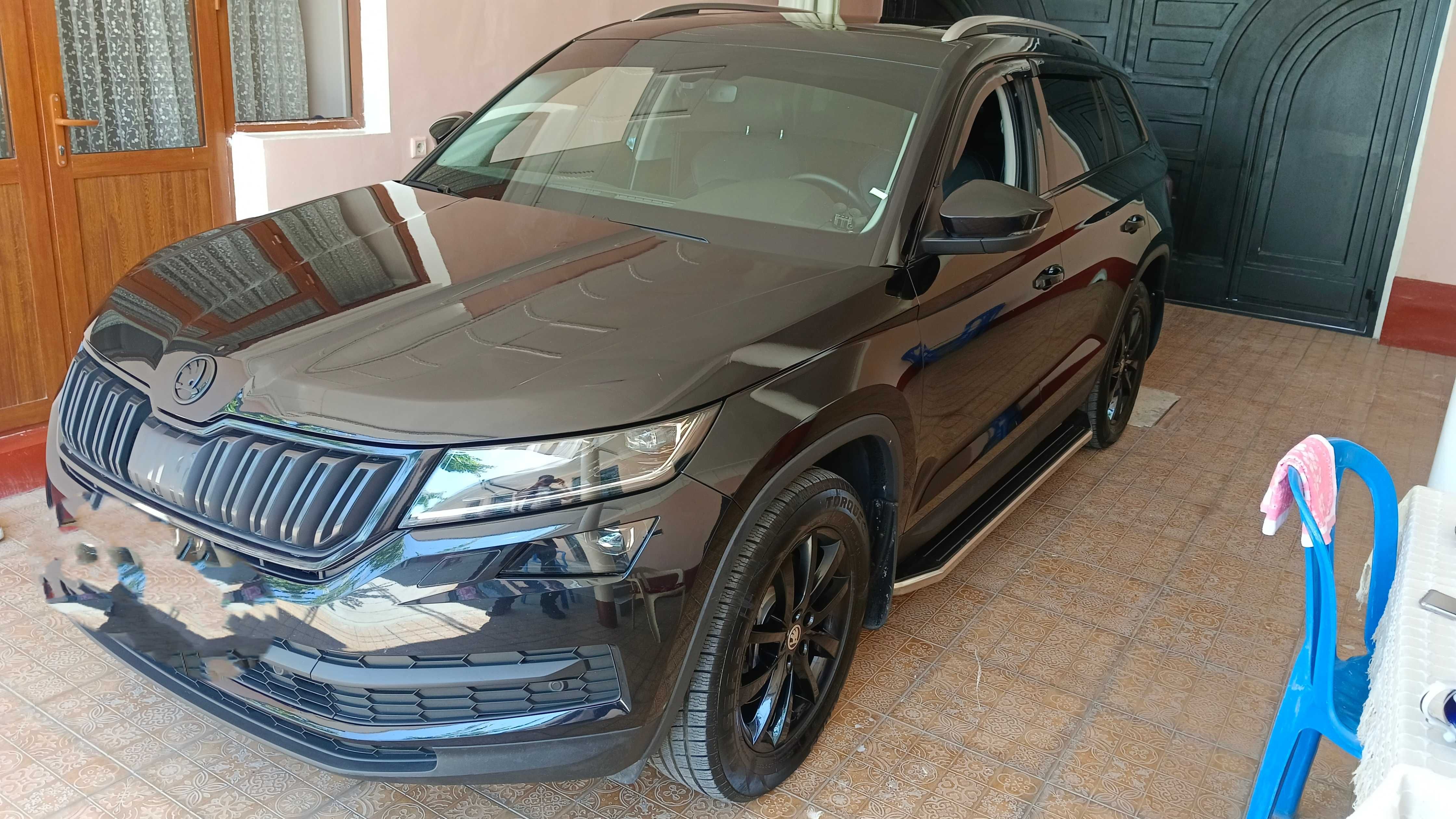 Şkoda kodiaq sotiladi full komplektatsiya