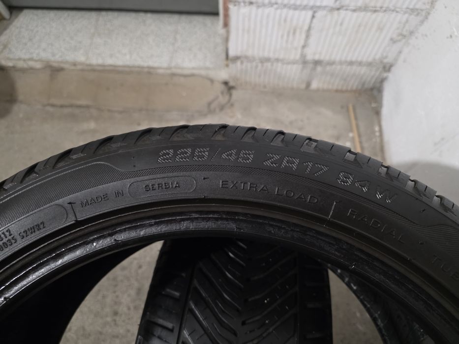 Anvelope iarna  225 45 17 an 2023