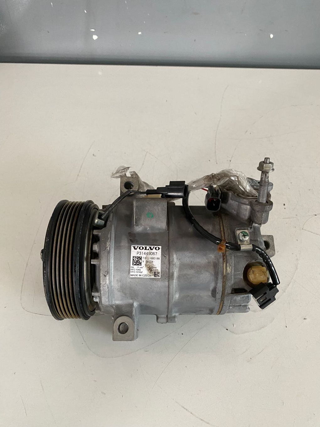 Compresor de clima Volvo XC60 V60 V60CC S60 V90 V90CC XC40 2018+ 31449067 36011415 36010449
