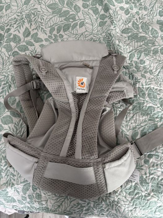 Ергономична раница Ergobaby Omni breeze