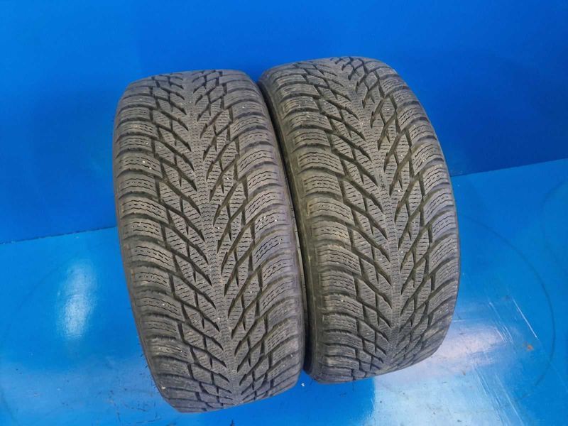 2 Nokian R18 235/45
зимни гуми DOT4819