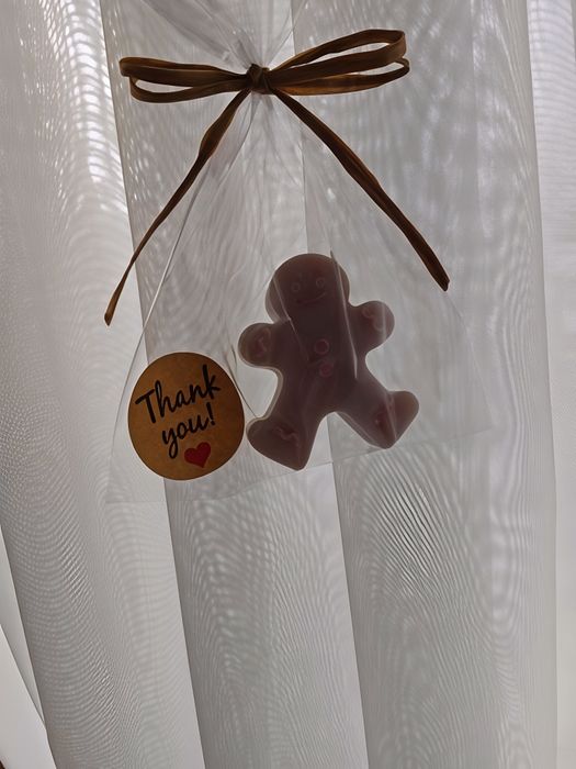 Săpun Omuleț Gingerbread – Portocală Dulce & Unt de Shea, Handmade