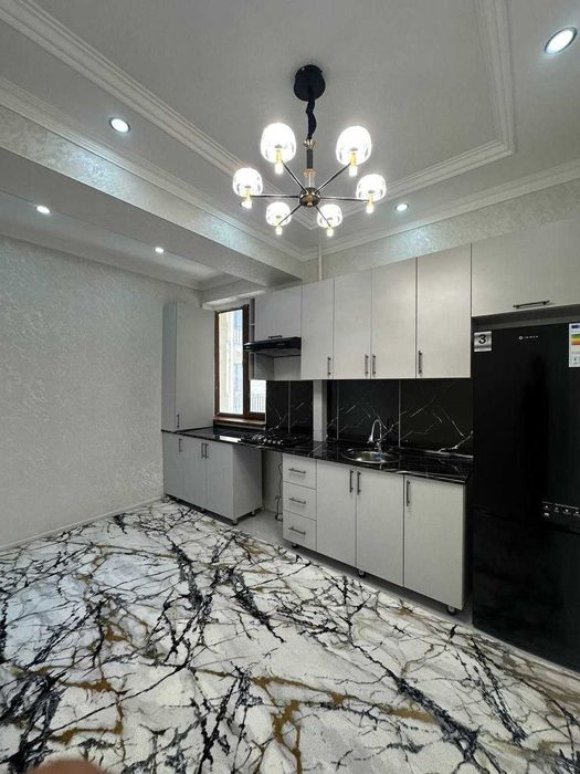 2х комнатная квартира на 6 этаже 50кв/м, в Самарканде