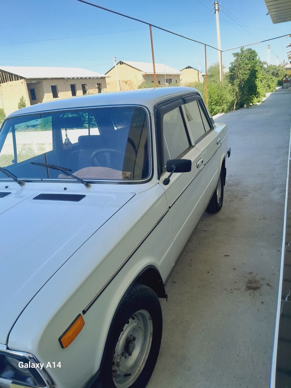 Vaz 21 06 sotiladi