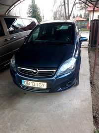 Vand Opel Zafira b 1.9 diesel  150 ca.7 locuri.i