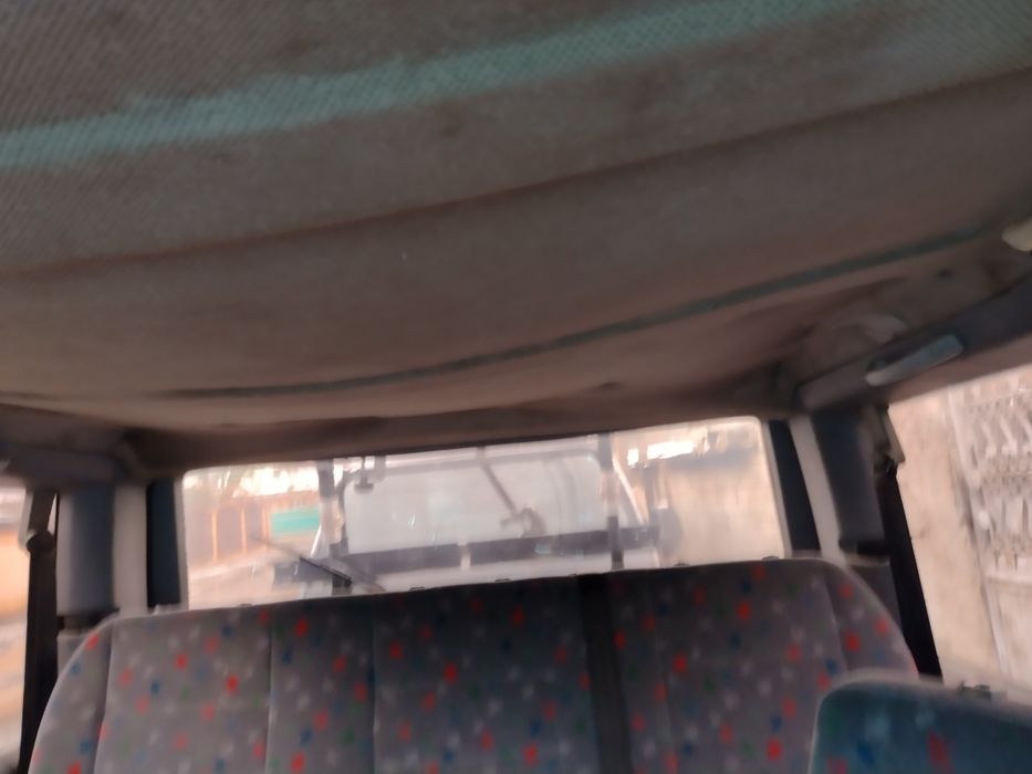 Dezmembrez Mercedes vito ,viano 638
