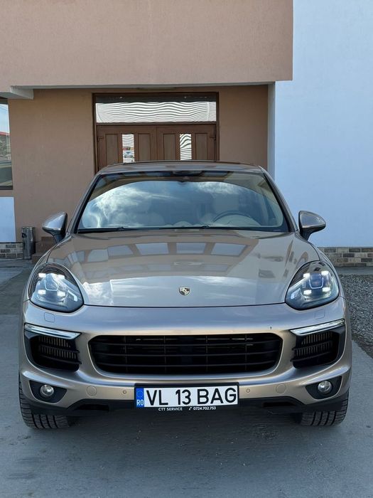 Porsche Cayenne Porsche Cayenne 3.6 Benzina Automat 2015