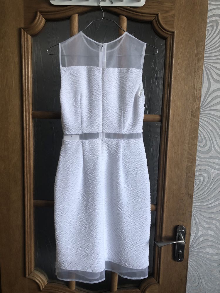 Платье Calvin Klein белое новое с этикеткой