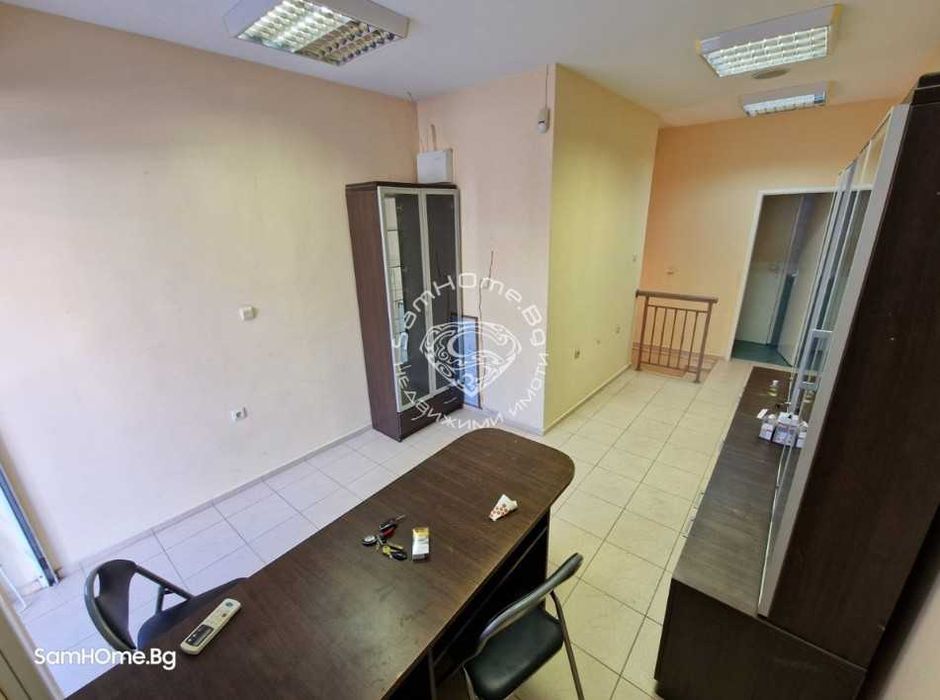 Продава се Магазин в Варна, Окръжна болница - 60 кв.м за 1202 €/кв.м - Снимка #1