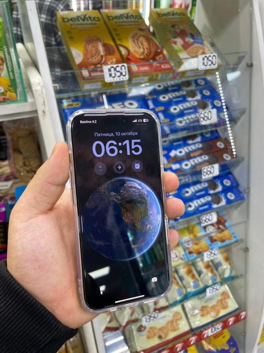 Продам айфон 16 про