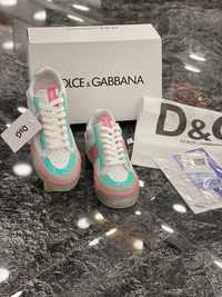 Adidas de dama Dolce Gabbana