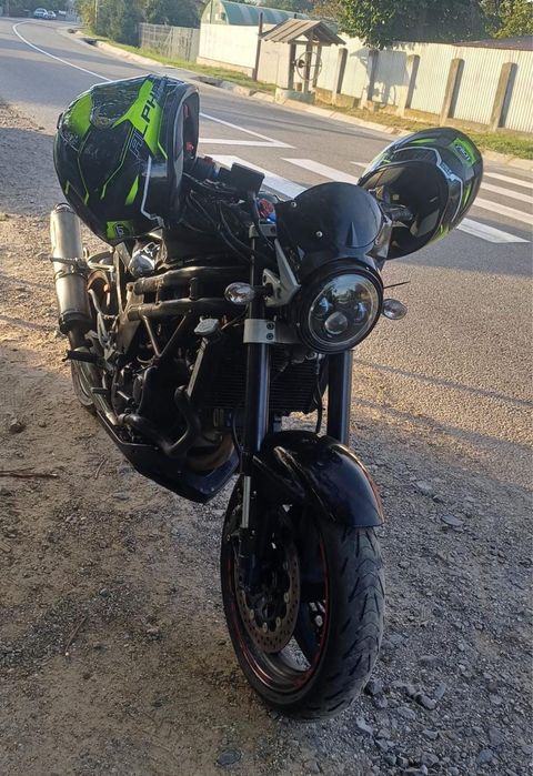 Vand sau schimb hyosung gt650 limitat A2