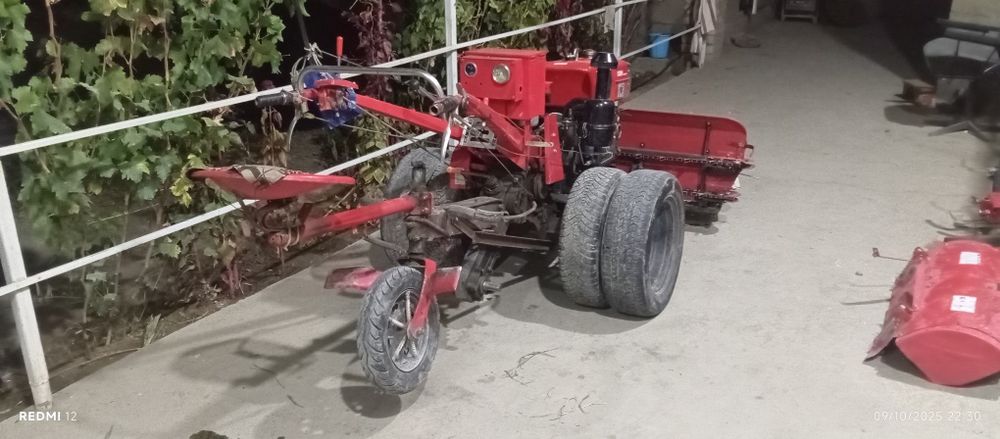 Zubr 1100 sotiladi, kamplekt.,