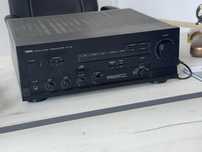 Yamaha AX-700 усилвател