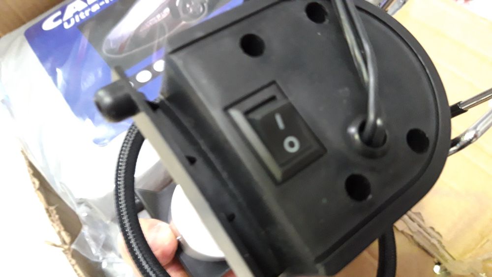 Compresor auto si uz casnic. Nou!