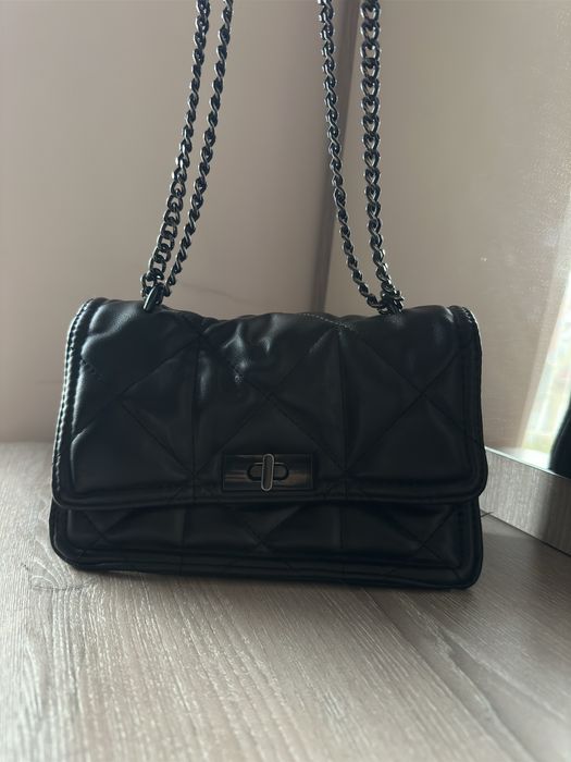 Дамски чанти.