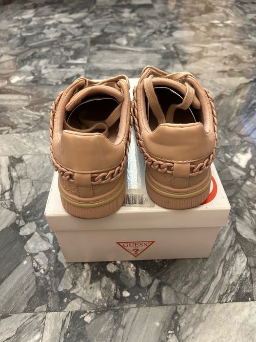 Дамски Кецове Guess