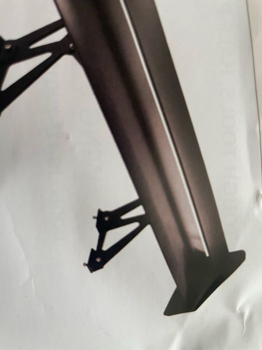 Vand eleron nou la pret bun