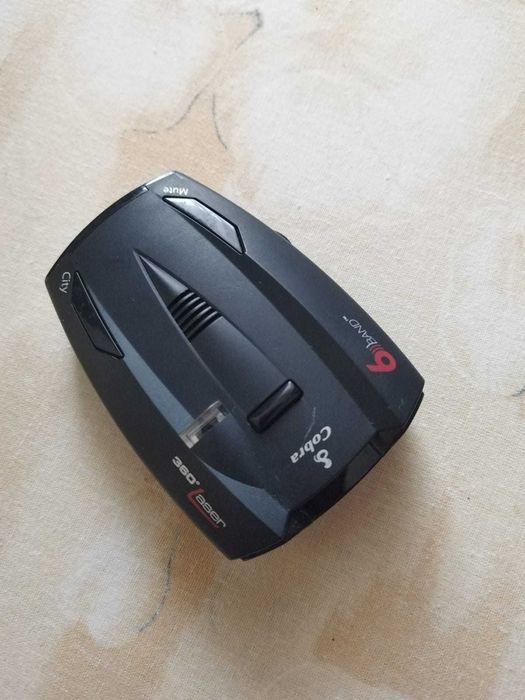 Detector radar antiradar Cobra ESD-7000, cablu alimentare, ventuze