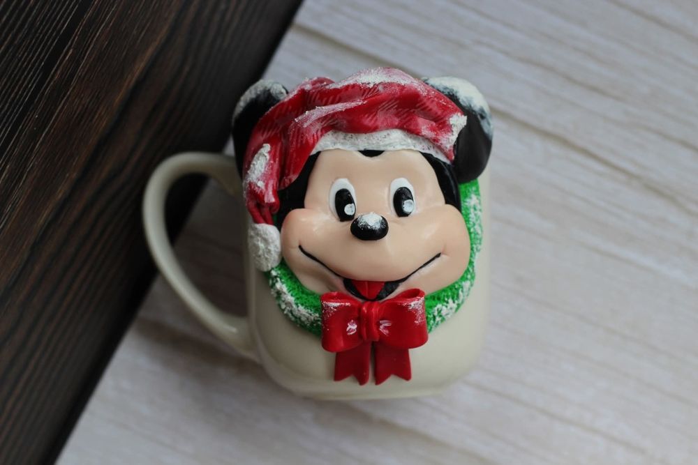Чаша "Коледен Мики Маус"