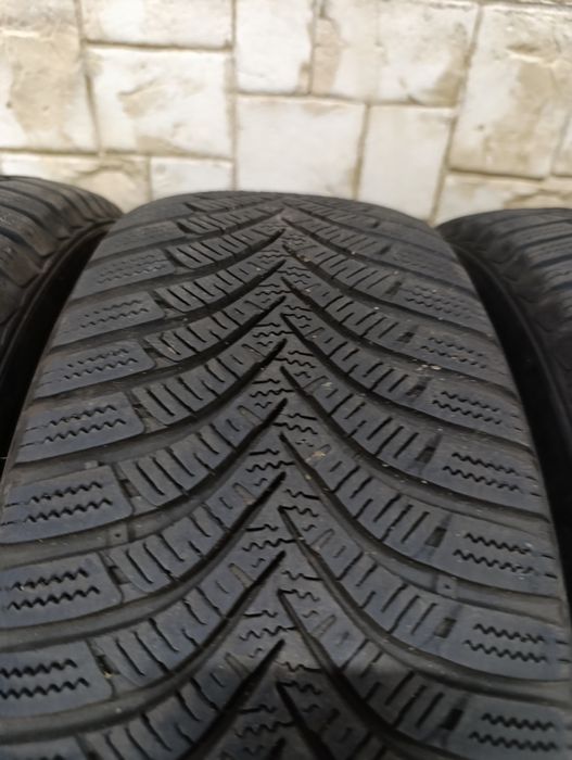 Зимни гуми Hankook 205/65/15