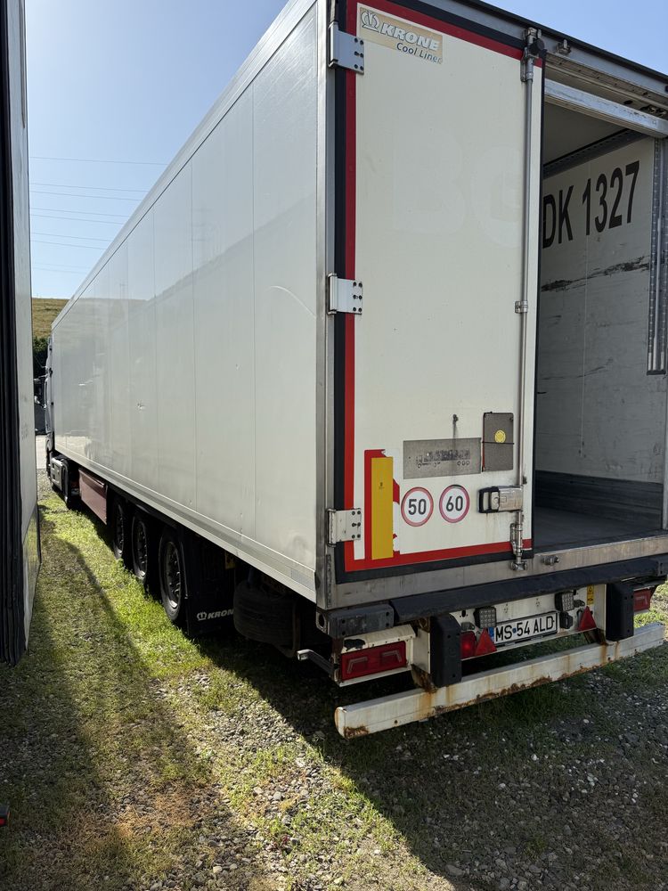 Mercedes Actros = Vagon Frigo