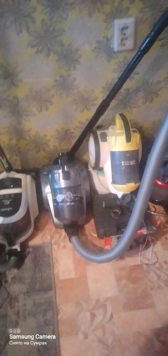 Пылесосы марки Самсунг  в рабочем состояние  без ез проблем и м