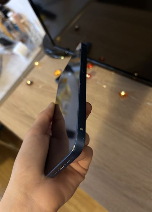 iPhone 13 - 128GB ALBASTRU