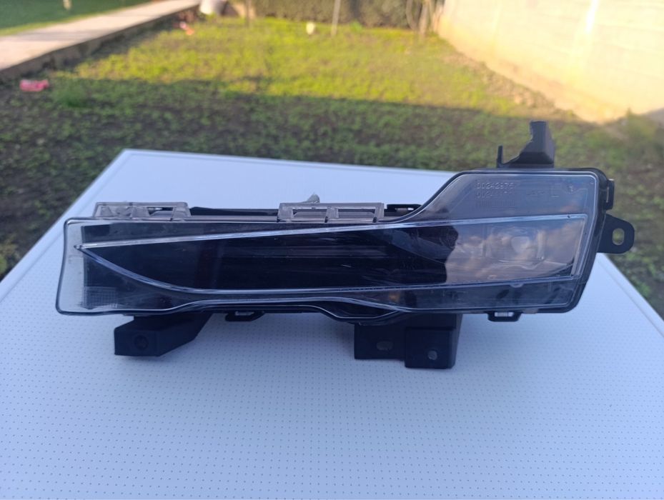 Оригиналне ляв халоген за TESLA 3 Led