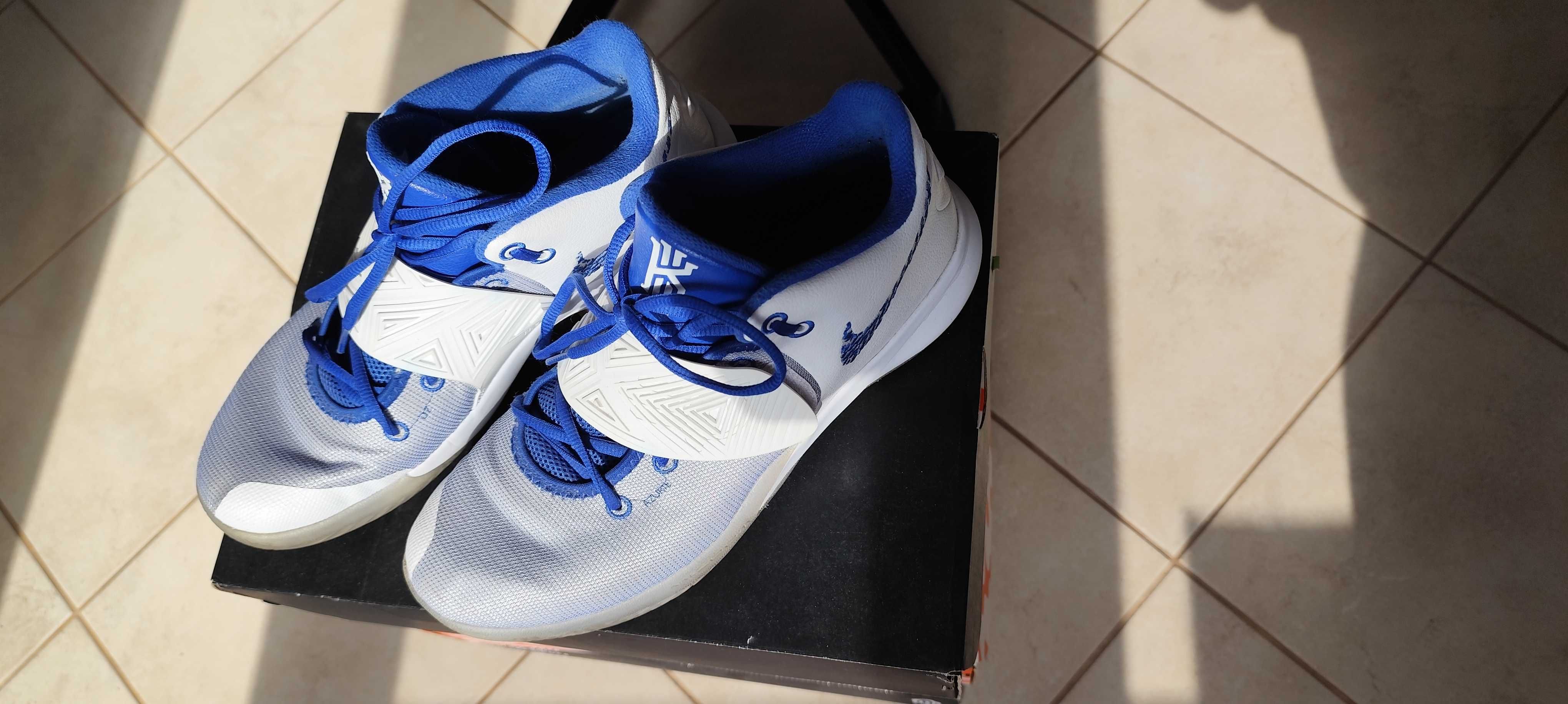 Nike Kyrie Flytrap 3 White Varsity Royal