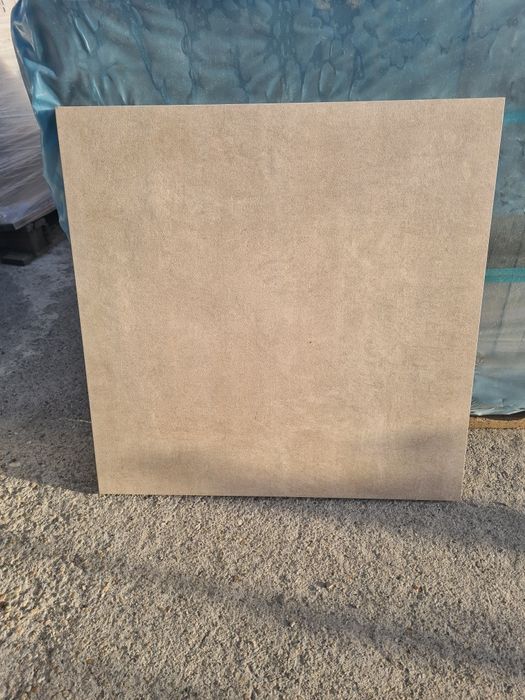 Gresie 2 cm exterior bej culoarea travertinului