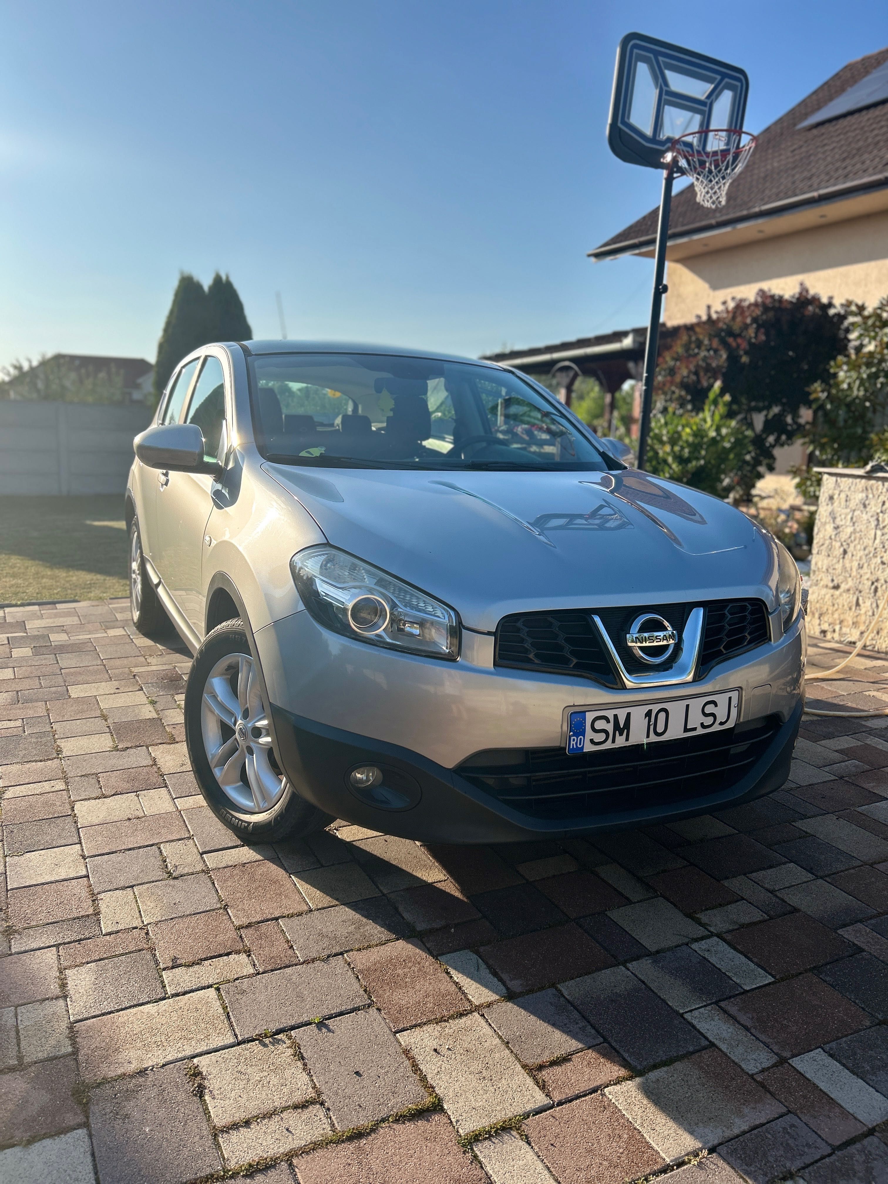 Nissan qashqai 2010