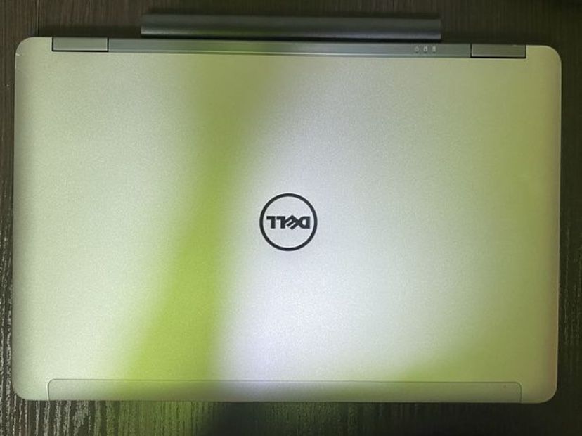 Vand laptop DELL Latitude E6540 si E5550