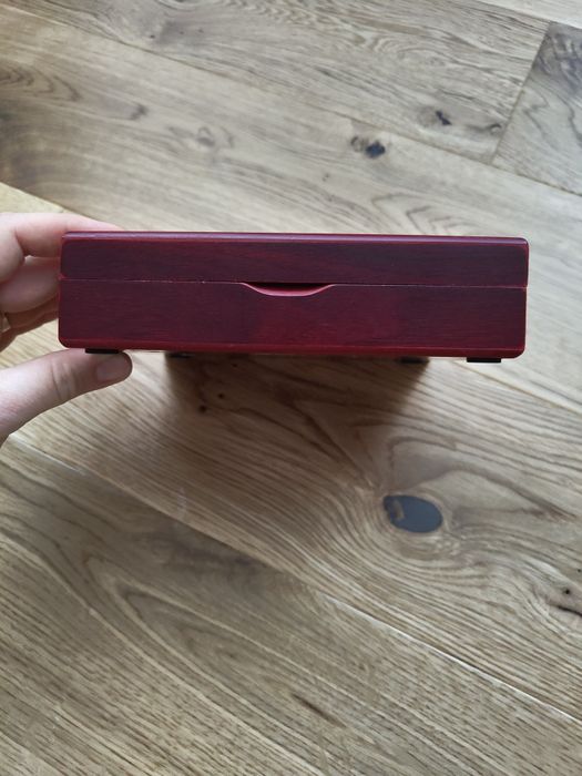 Set accesorii pentru vin - nou, nefolosit, în cutie elegantă din lemn