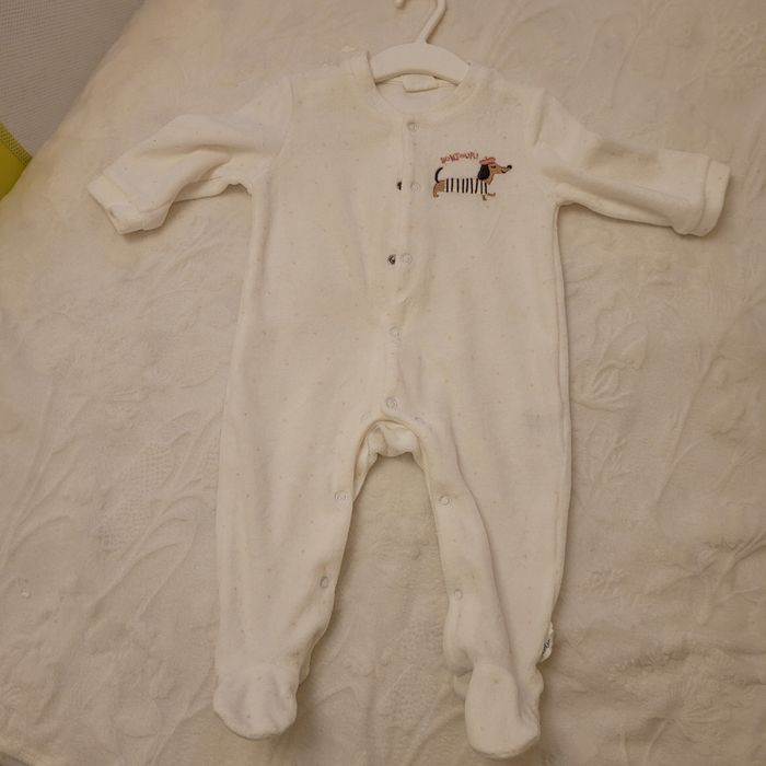 Pijamale body bebe