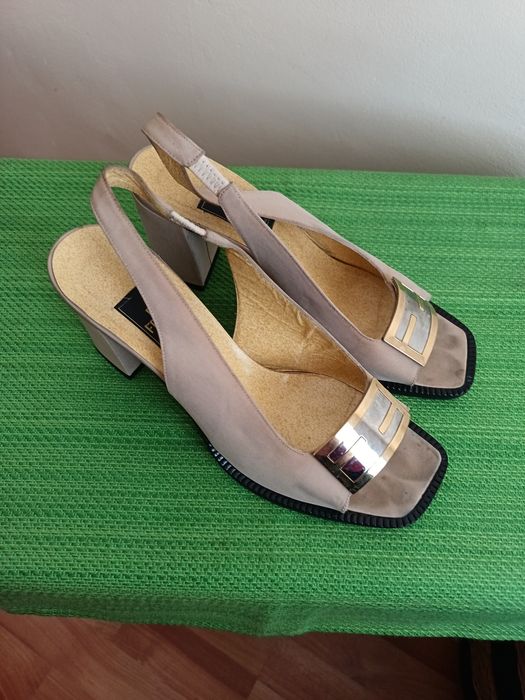 Sandale femei Fendi din pânză