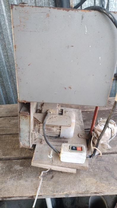 Дробилка продам ..