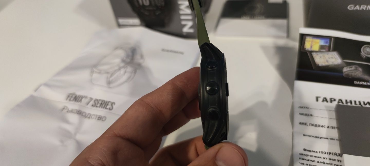Продавам GARMIN Fenix 7X Sapphire SOLAR
