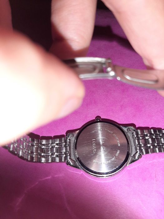 Ceas clasic de femei, marca Lorus